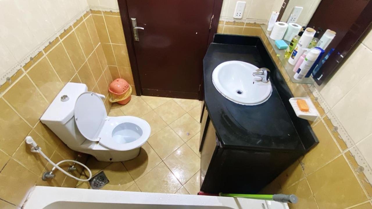 Classic Opposite To Mirdif Center Проживание в семье Дубай